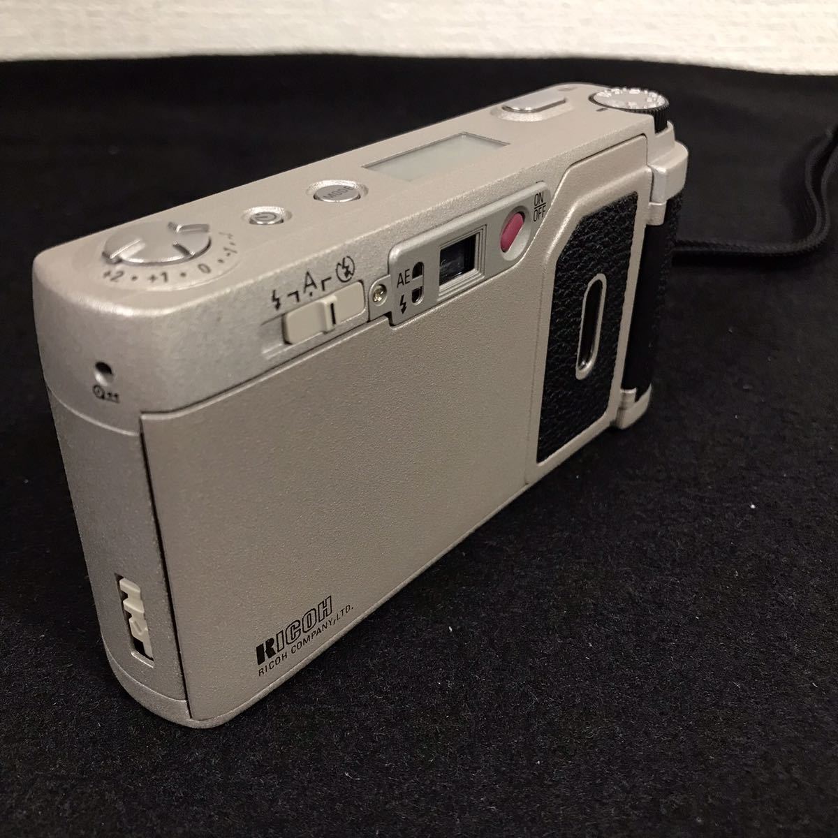 □ RICOH リコー フィルムカメラ コンパクトフィルムカメラ GR-1 s 