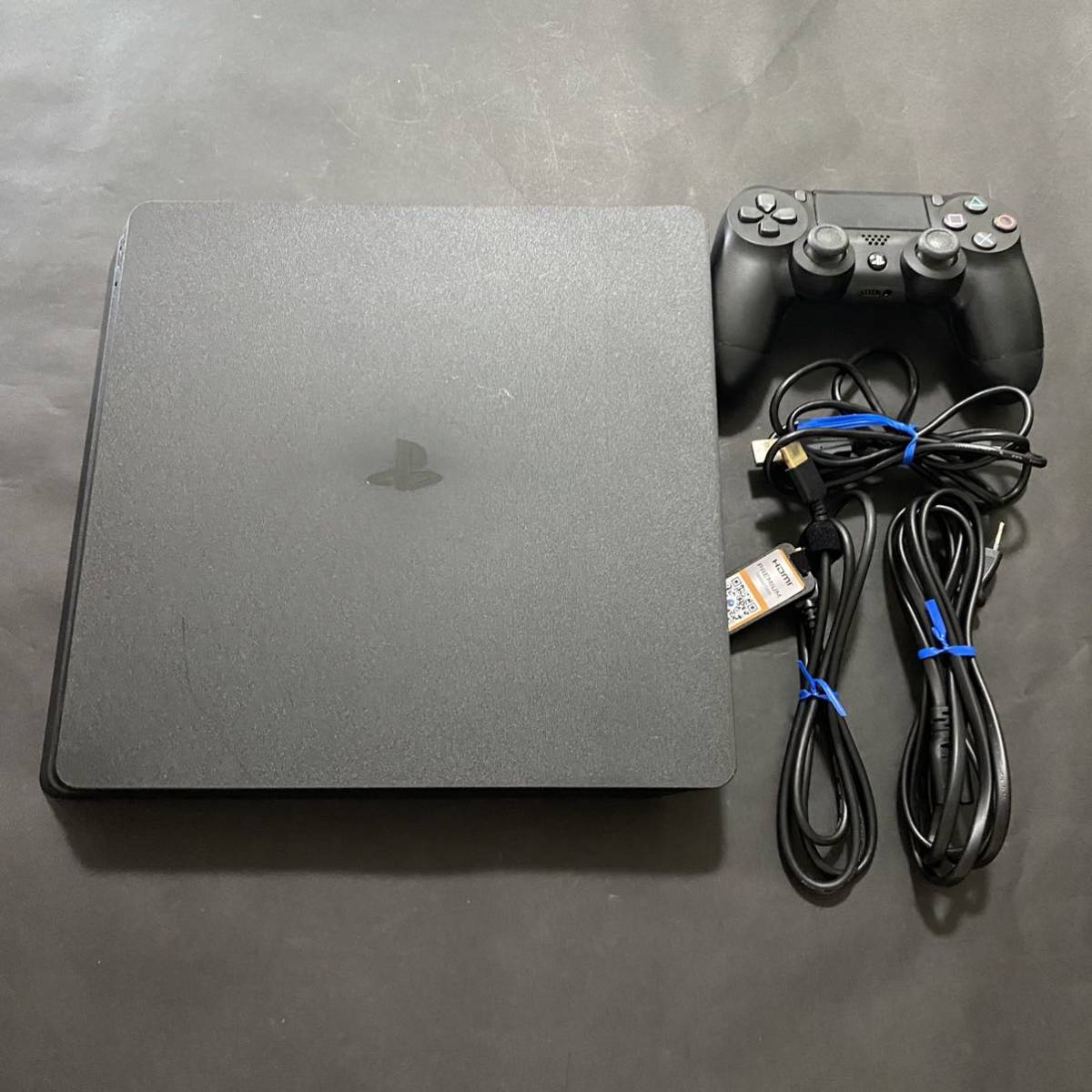 ソニーPS4 【美品】PS4 本体 CUH-2100A 500GB ジェットブラック 動作 