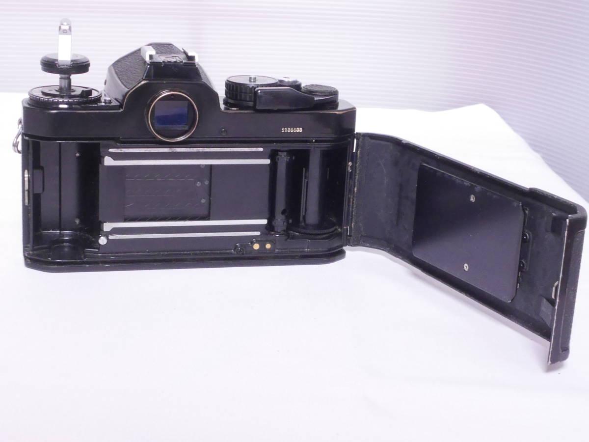 NIKON FE2 + NIKKOR 28mm f2.8 フィルムカメラレンズセット 28mm Nikon