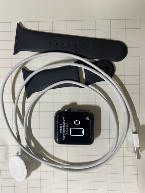 全国無料，最新作 Apple Watch Series 3 GPSモデル - 42mmスペースグレイアルミニウムケースとブラックスポーツバンド(スマートウォッチ本体)｜売買されたオークション情報、yahooの商品情報をアーカイブ公開 - オー スマートウォッチ本体