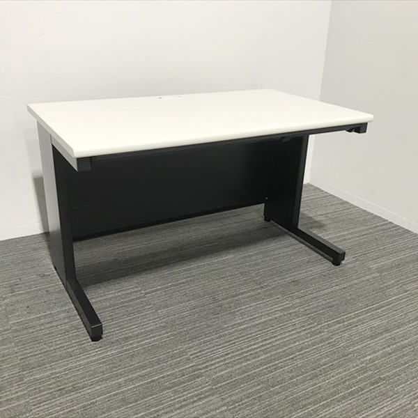 2086853_USM_TABLE_04