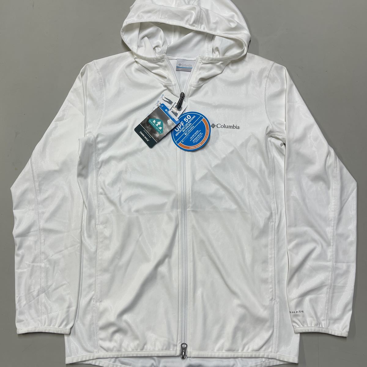 ラッシュガード 白 長袖 メンズの値段と価格推移は 21件の売買情報を集計したラッシュガード 白 長袖 メンズの価格や価値の推移データを公開