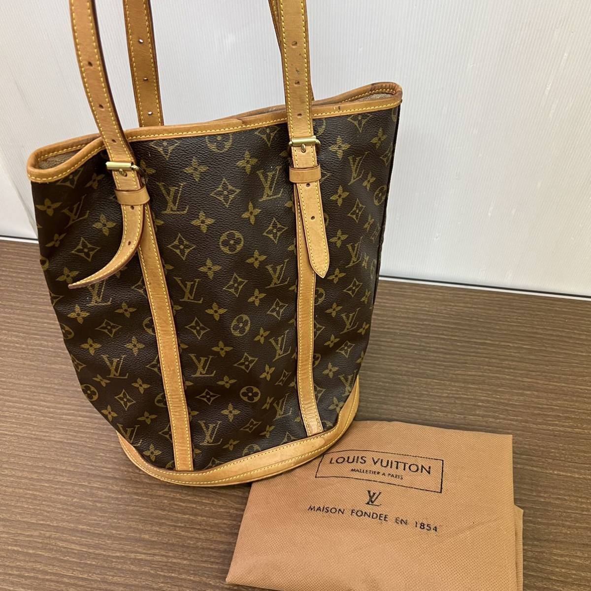 KI1800）LOUIS VUITTON ルイ ヴィトン モノグラム バケット GM バケツ 