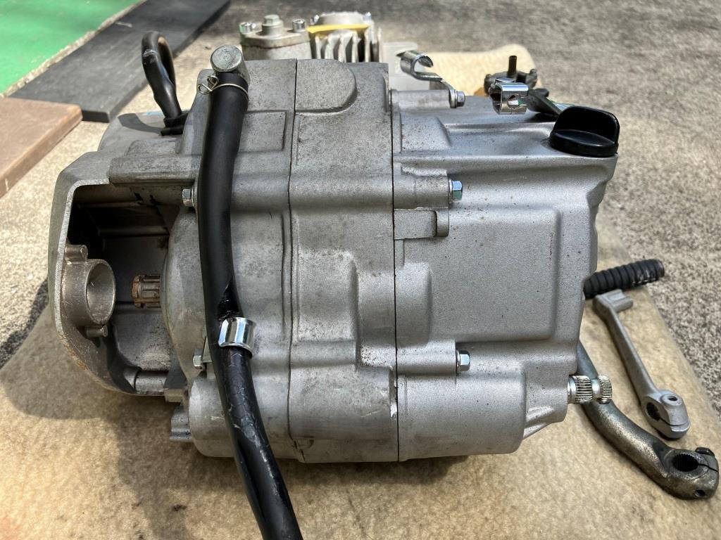 ダートマックス社製 160cc エンジン 実走100㎞未満です モンキー