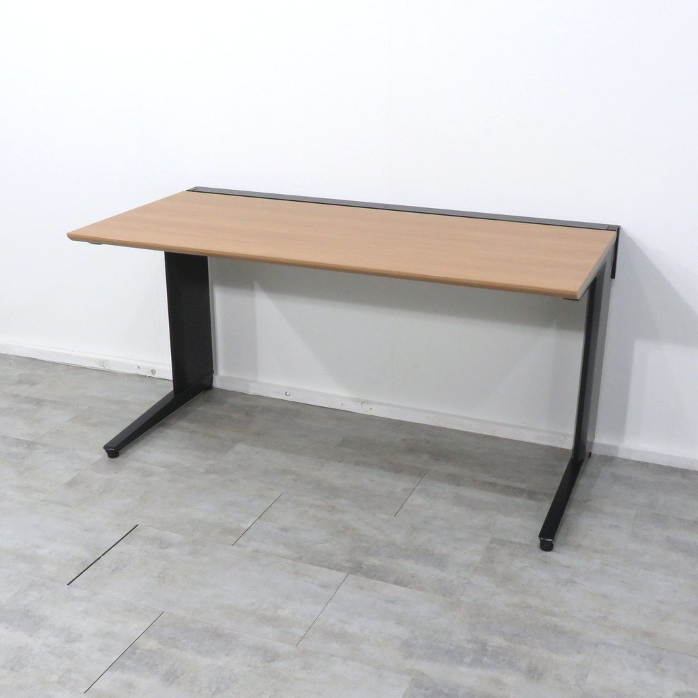 2086853_USM_TABLE_04