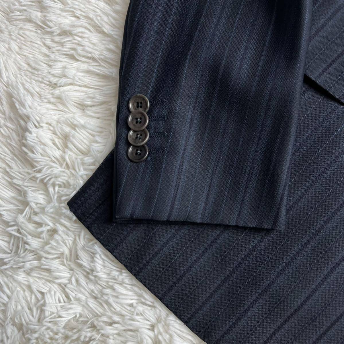 希少L! エトロ 『裏地で魅せる』 ETRO セットアップ スーツ シングル 2B ストライプ ペイズリー柄 総柄 総裏 メンズ ビジネス 48 エトロ ETRO セットアップ ETRO裏地で魅せる漢の色気!!! 極艶!!最高級の触り心地◎ 0