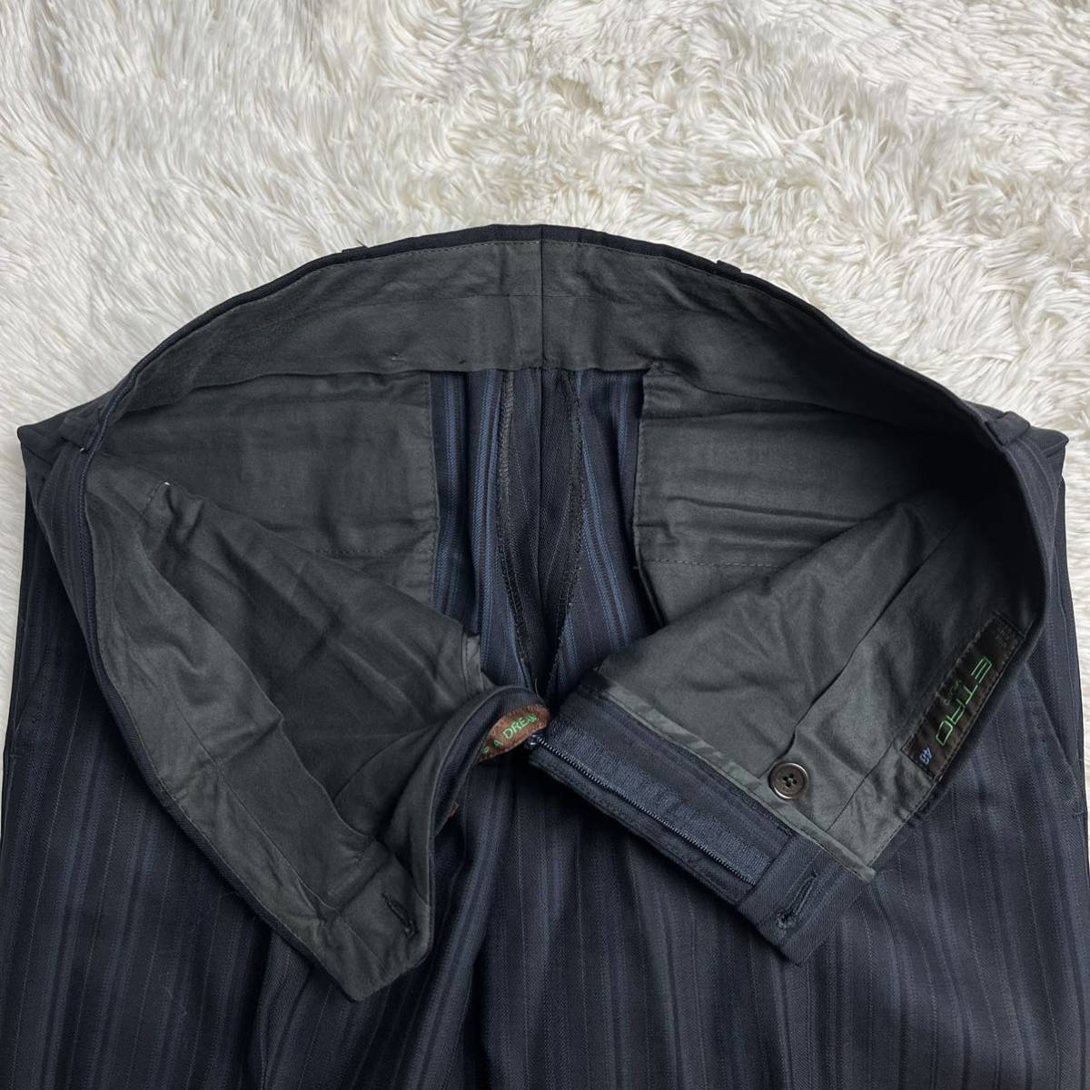 希少L! エトロ 『裏地で魅せる』 ETRO セットアップ スーツ シングル 2B ストライプ ペイズリー柄 総柄 総裏 メンズ ビジネス 48 エトロ ETRO セットアップ ETRO裏地で魅せる漢の色気!!! 極艶!!最高級の触り心地◎ 0