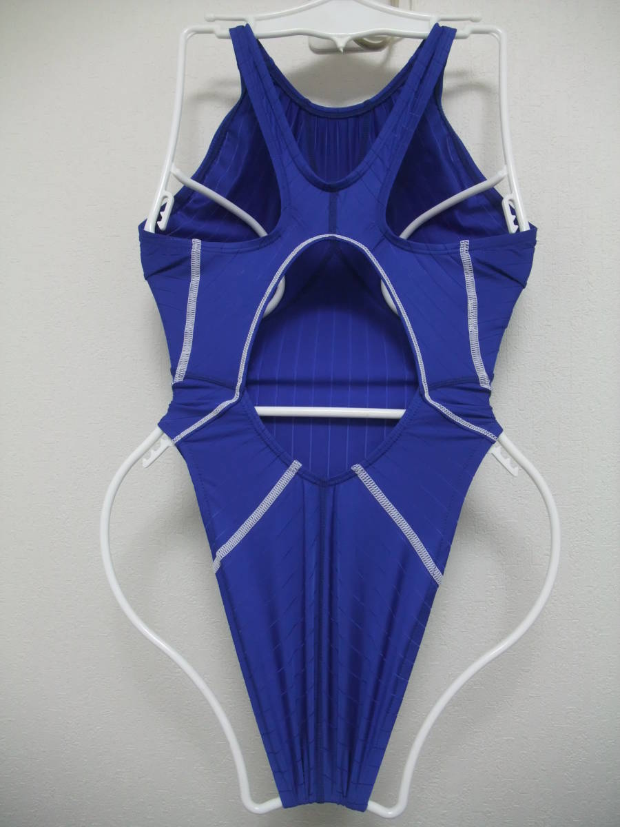 アリーナ 競泳水着 ストラッシュ 光沢感有り 新品 M ハイレグ 検