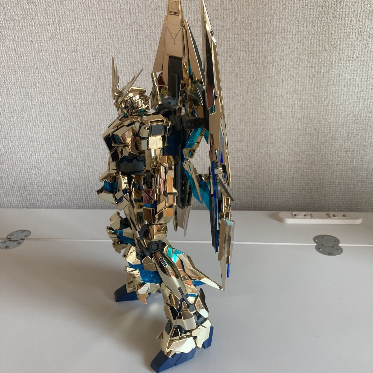 ガンプラ MGユニコーンガンダム3号機フェネクス 完成品 ジャンク(機動 