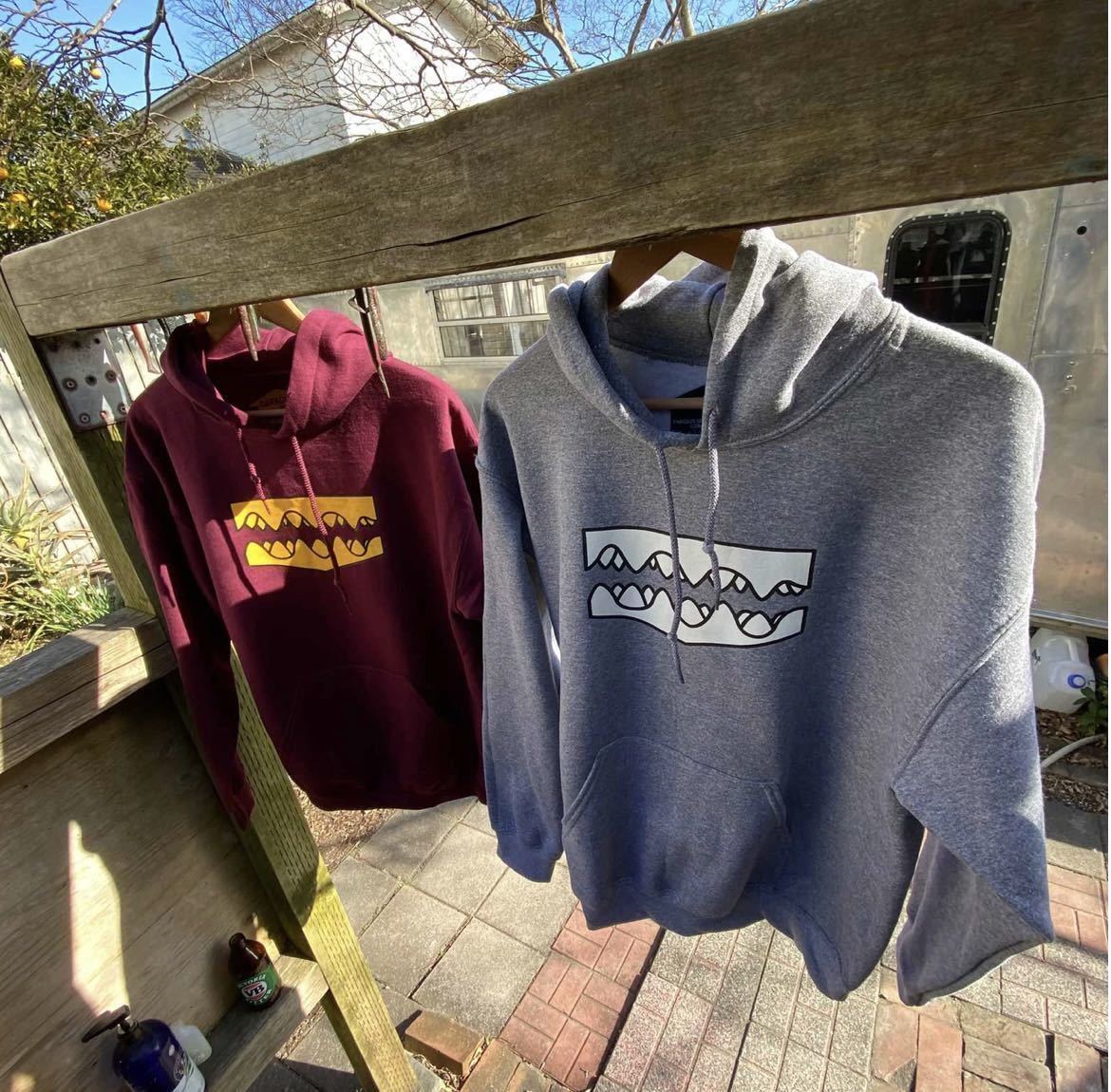 送料込み】tivoLi surf shop 限定パーカー GARAGE SALE series 