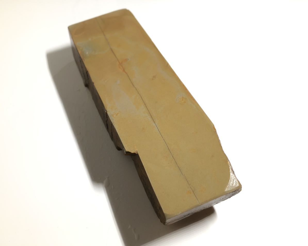 正規品，低価 天然砥石 京都 中山 戸前 黄板 梨地 仕上砥石 610g 仕上砥 鉋 鑿 大工道具 包丁 小刀 彫刻刀 木彫 カミソリ 砥石(研磨砥石)｜売買されたオークション情報、yahooの商品情報をアーカイブ公開 - オ 研磨砥石