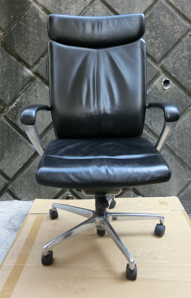 イトーキ　プレクサスチェア　ハイバック　肘付　本革　オフィスチェア　美品 本物保証，HOT 引取可 東京】ITOKI プレクサス チェア】イトーキ