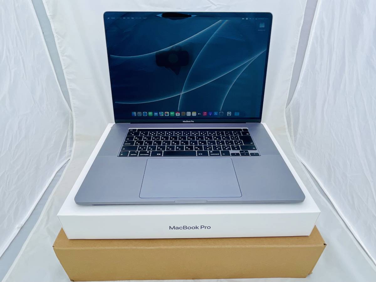 【極美品】Apple MacBook Pro 2010年製 充放電回数57回 極美品】Apple MacBook Pro 2010年製 充放電回数57回 Pro MacBook