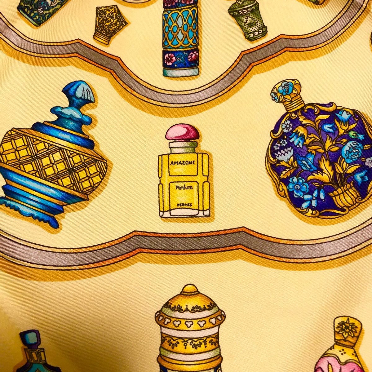 HERMES エルメス カレ90 Pourvu qu