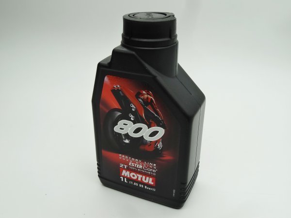 【正規品，定番人気】 MOTUL FACTORY LINE ROAD RACING 800 2T 1L(エンジンオイル)｜売買されたオークション情報、yahooの商品情報をアーカイブ公開 - オークファン エンジンオイル