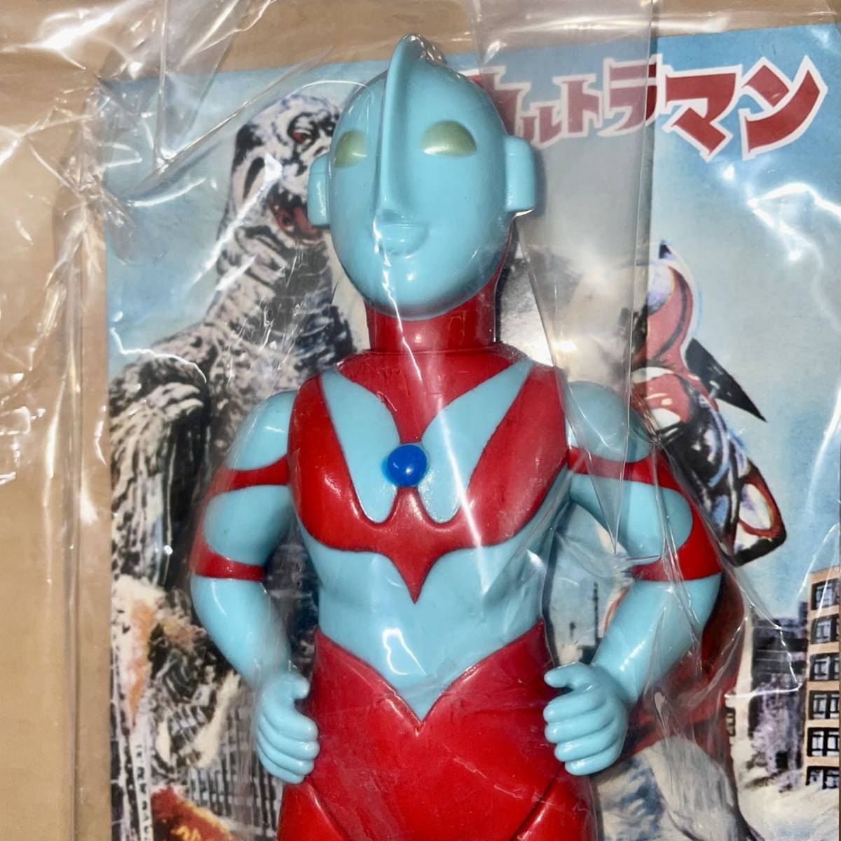 全国無料，セール マルサン ウルトラマン 350 70年代 水色ver. カラータイマー 青 ソフビ sofvi marusan ultraman(ウルトラマン)｜売買されたオークション情報、yahooの商品情報をアーカイブ公開 - オークファン ウルトラマン