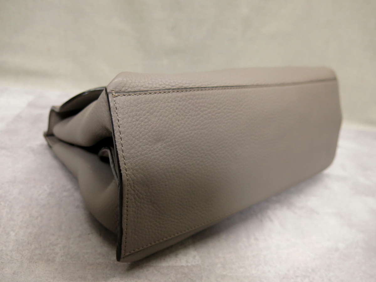 ○超美品○GUCCI グッチ○バンブー ターンロック○ロゴ型押し○カーフ 