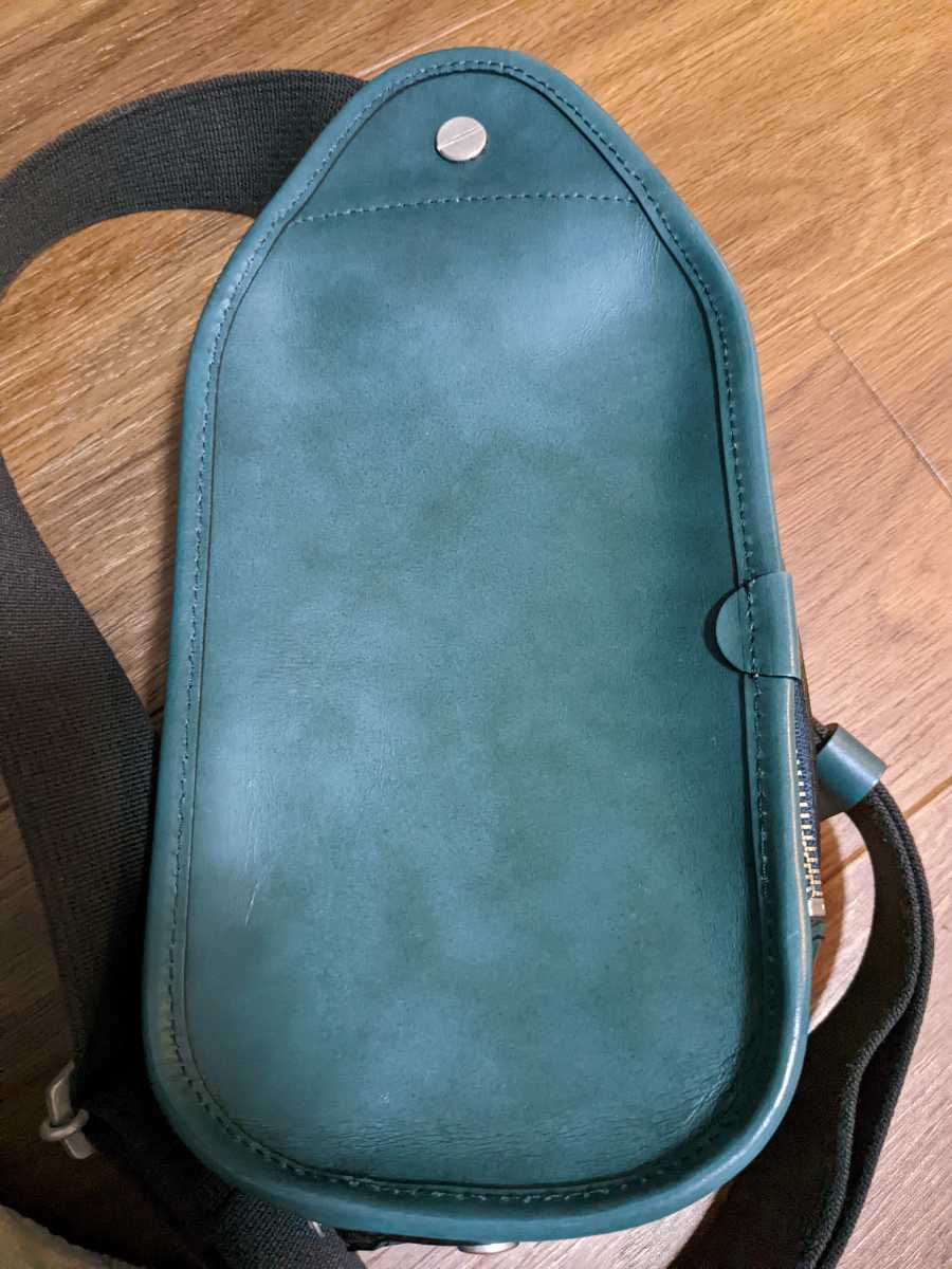 エルゴポック ボディバッグ