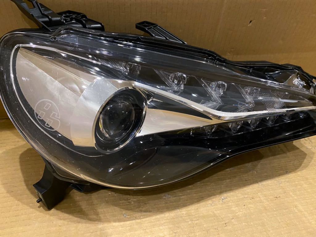 86 ZN6 BRZ ZC6 後期 LED トヨタ純正 フォグランプ トヨタ左右セット