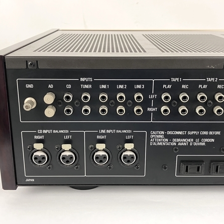 Accuphase E-305 プリメイン アンプ アキュフェーズ オーディオ 機器