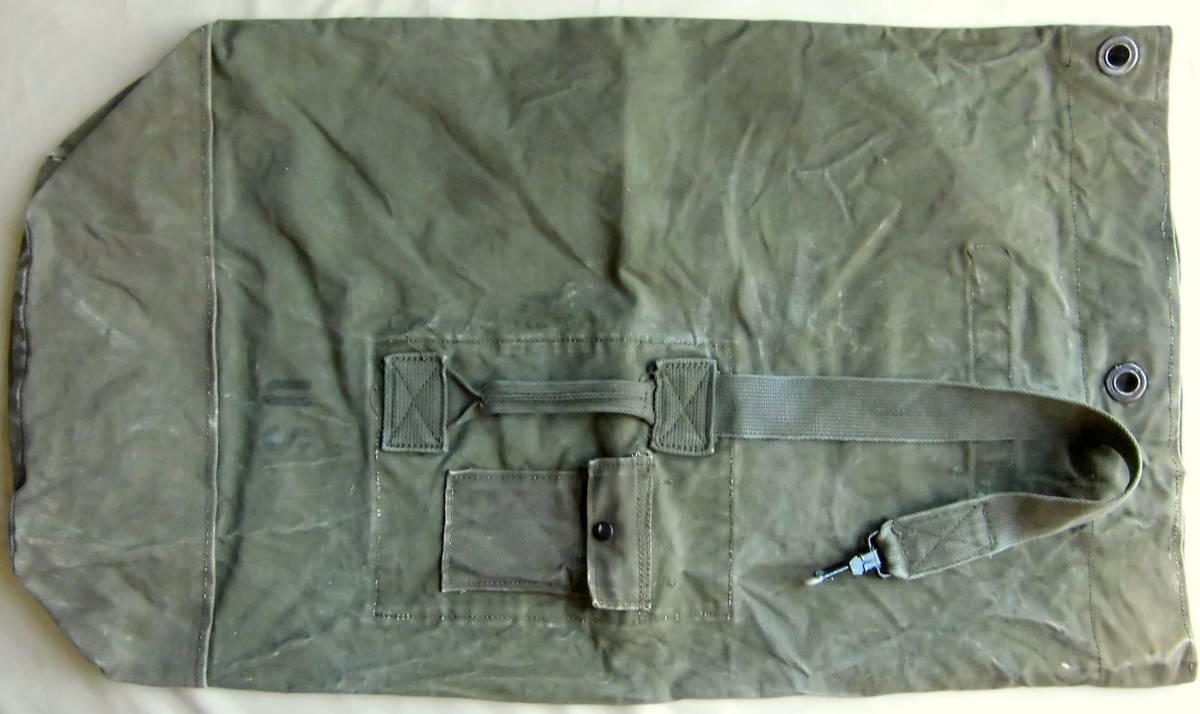 上品60年代ベトナム戦米軍ダッフルバッグ 【公式通販】