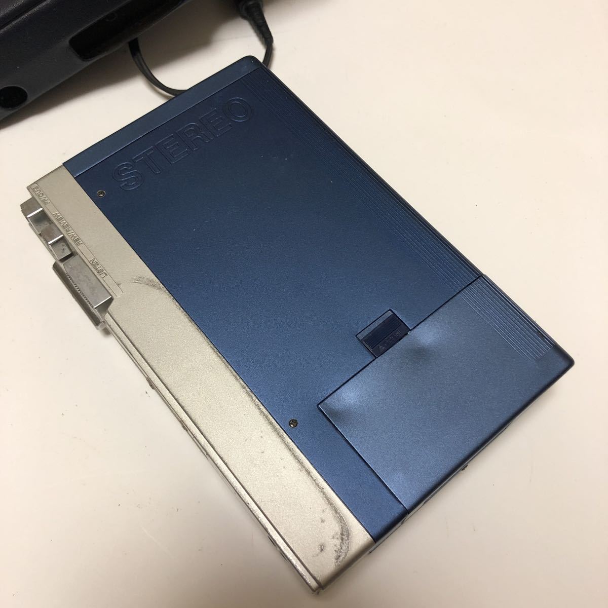 SONY 初代WALKMAN TPS-L2 中期型 カセットウォークマン ケース SONY