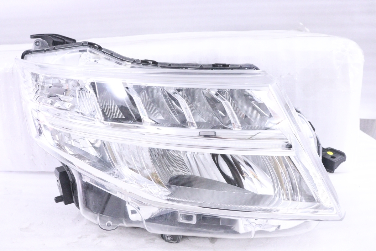 新品未使用】MR-2 SW20 テールランプレンズ テールライトレンズ 左側