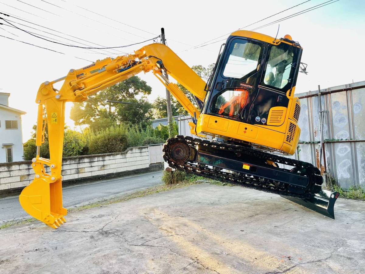 コマツ KOSTSU PC78UU-8 2014年 建設機 ユンボ 重機 バックホー