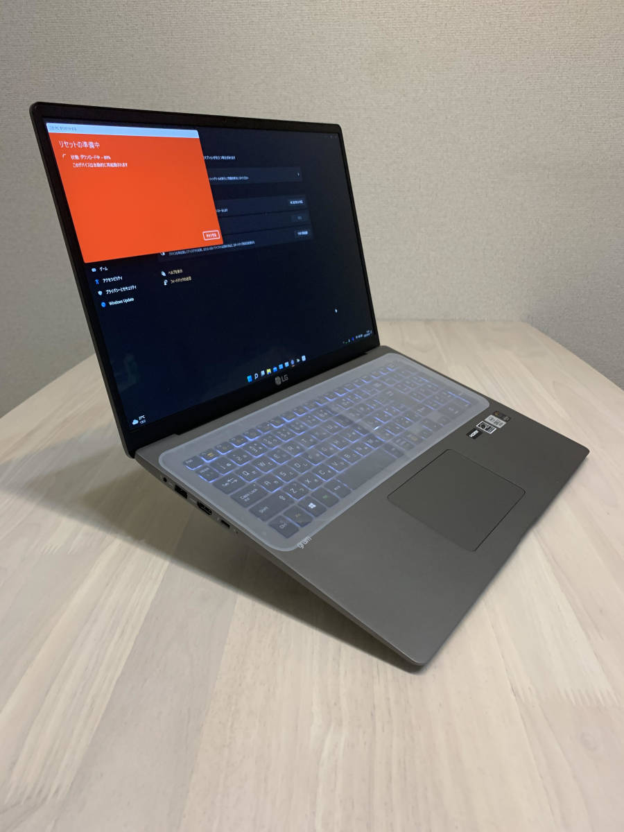 LG Gram 17インチ　第１０世代Core i7　メモリ24GB SSD 500GB_1
