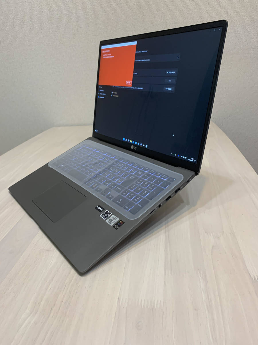 LG Gram 17インチ　第１０世代Core i7　メモリ24GB SSD 500GB_3