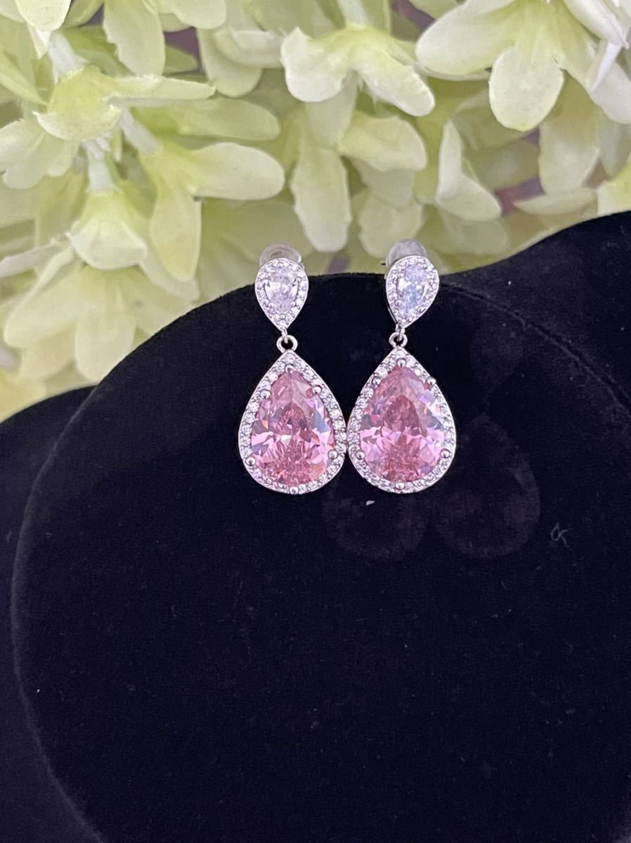 ラスト一点♪ ゆらゆら♪ ピンクサファイア　純銀ピアスS925刻印入　プレゼントボックス付