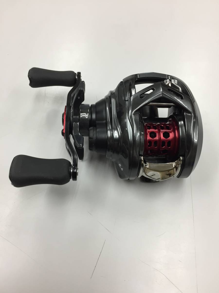 ☆中古品 ダイワ アルファスAIR TW 8.6L☆ 【公式通販】