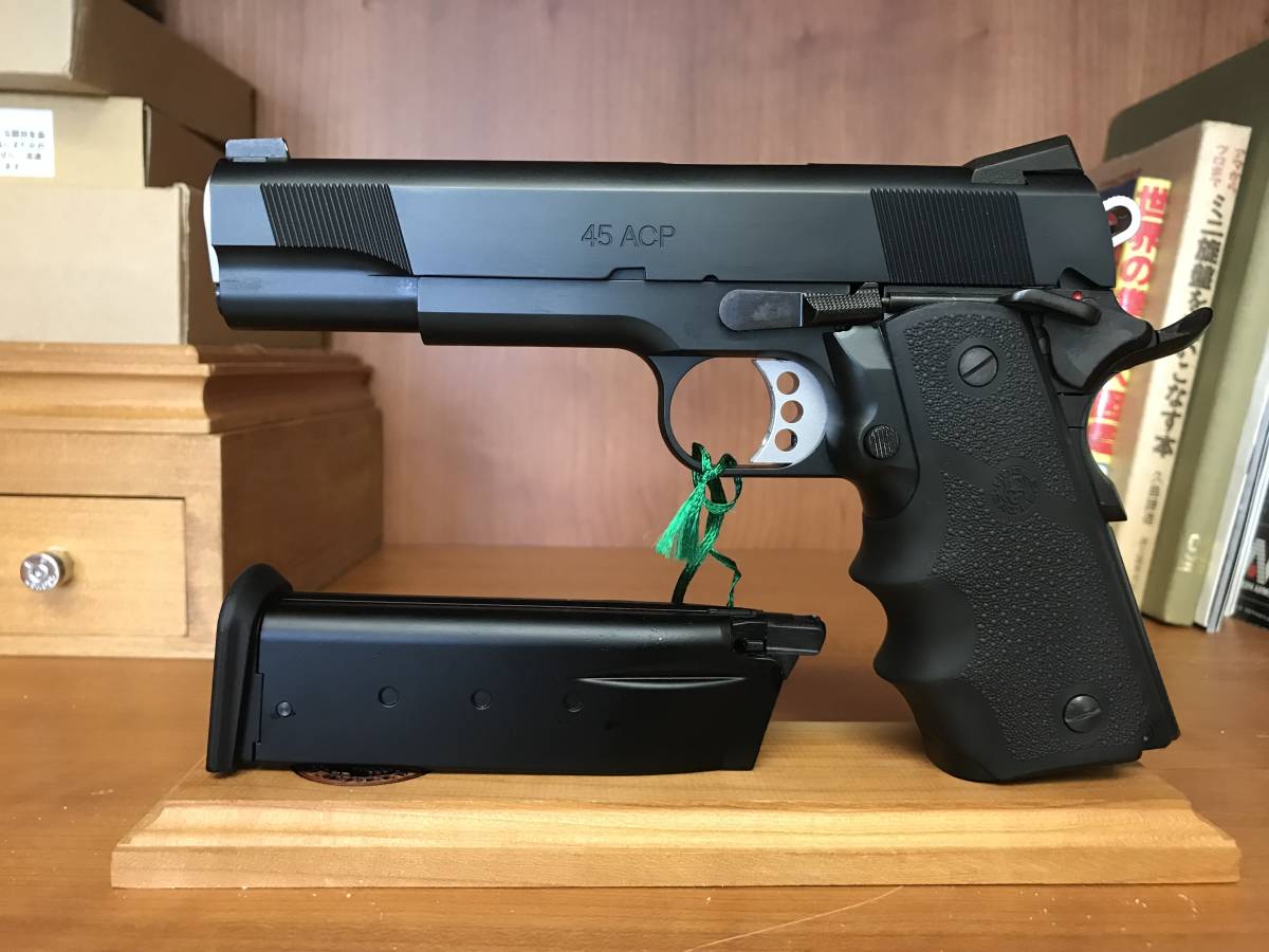 FBI 完売WA HRTスペシャル／ホーグラバーグリップ付 WESTERN ARMS HRT 