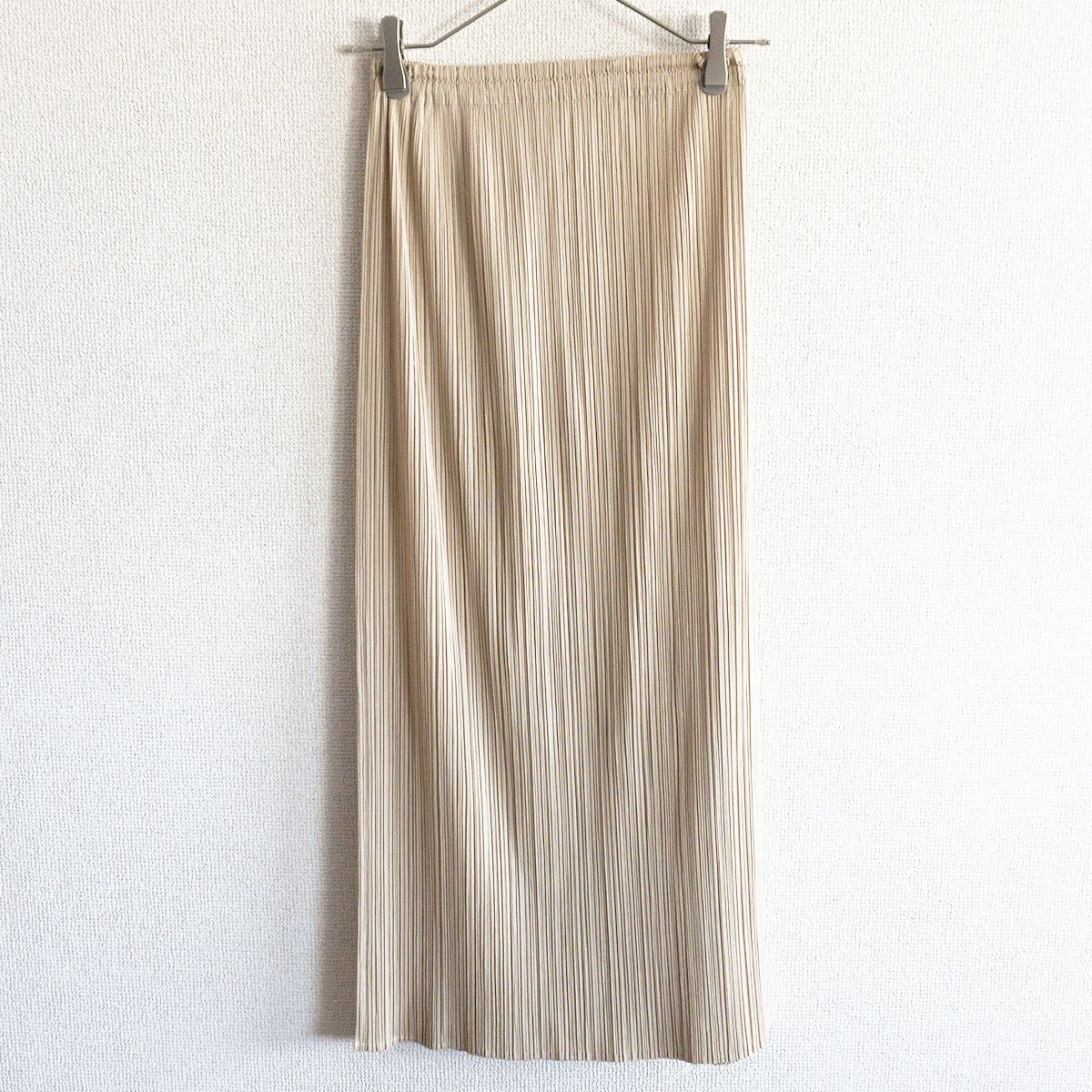 豊富な，限定SALE PLEATS PLEASE プリーツ スカート プリーツプリーズ 2209258(スカート)｜売買されたオークション情報、yahooの商品情報をアーカイブ公開 - オークファン 女性用