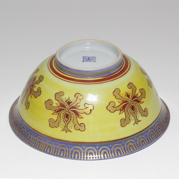 TAKIYA】6255 二代川瀬竹春『黄磁花紋鉢』 共箱 銘有 黄地 赤絵 金彩