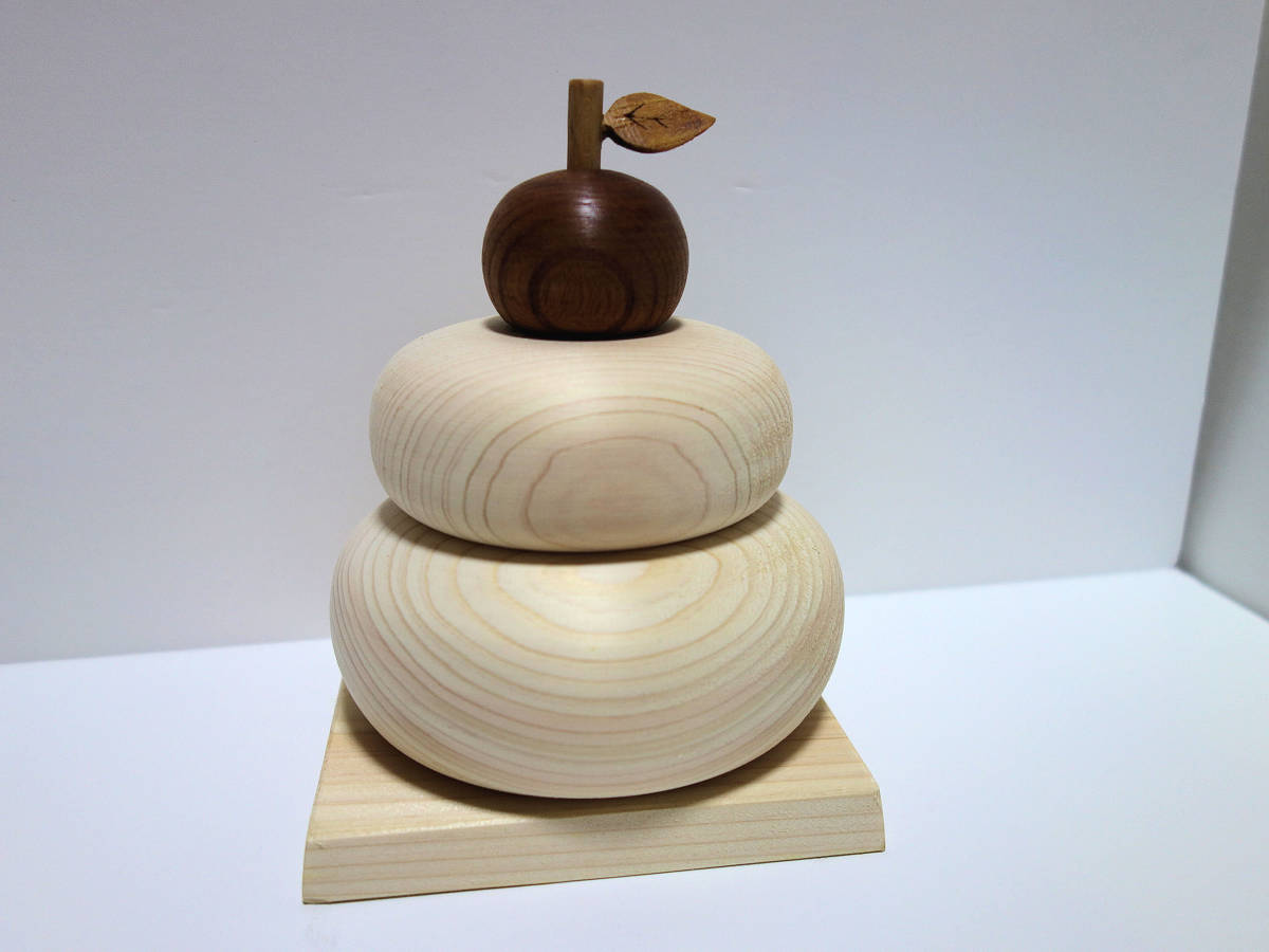木製鏡餅 (約100mm)　置物　ハンドメイド　102_1