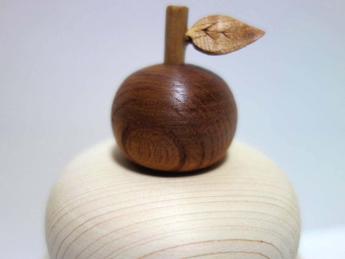 木製鏡餅 (約100mm)　置物　ハンドメイド　102_4