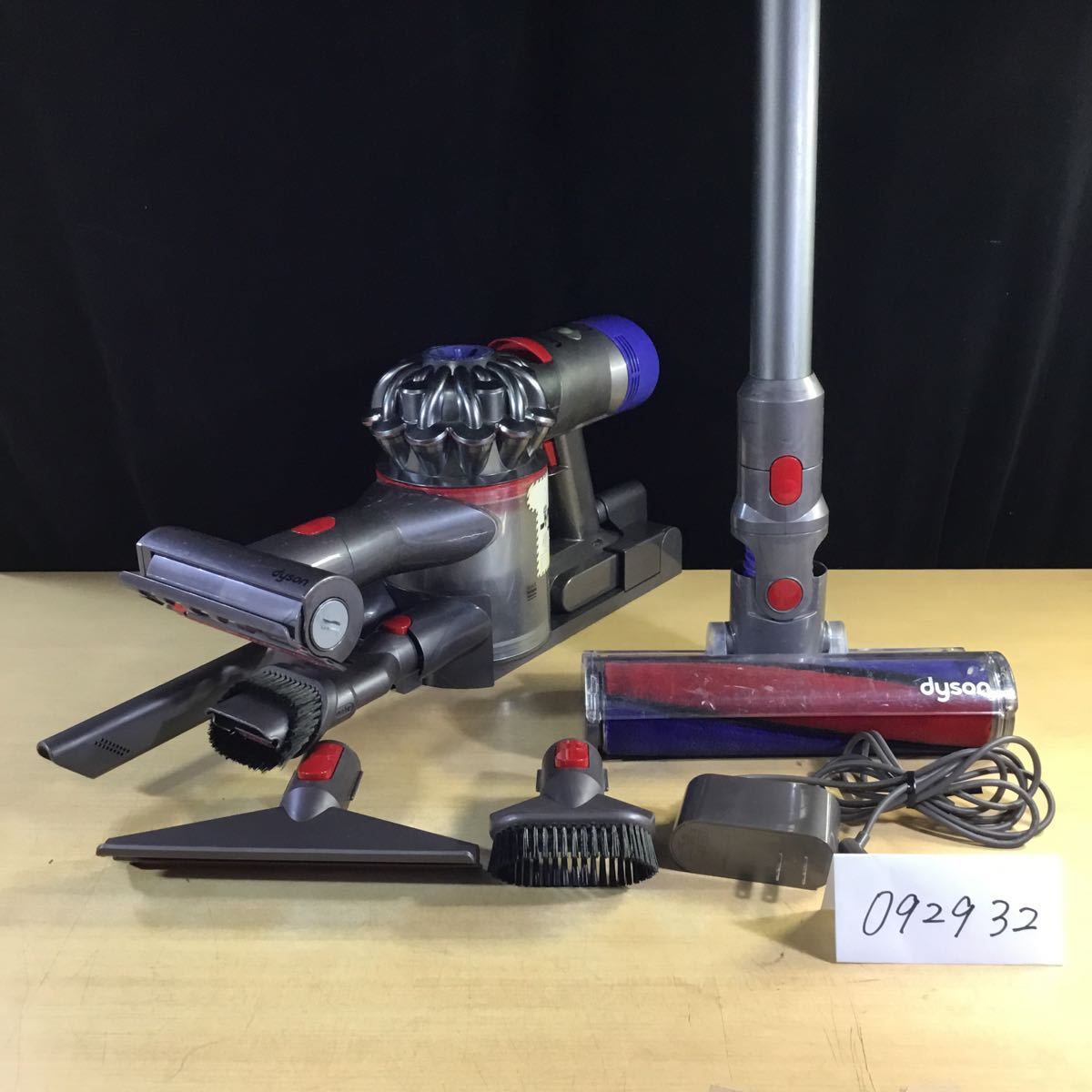 Dyson ダイソン V10 Fluffy【中古品】 ダイソン v10 ダイソン掃除機 