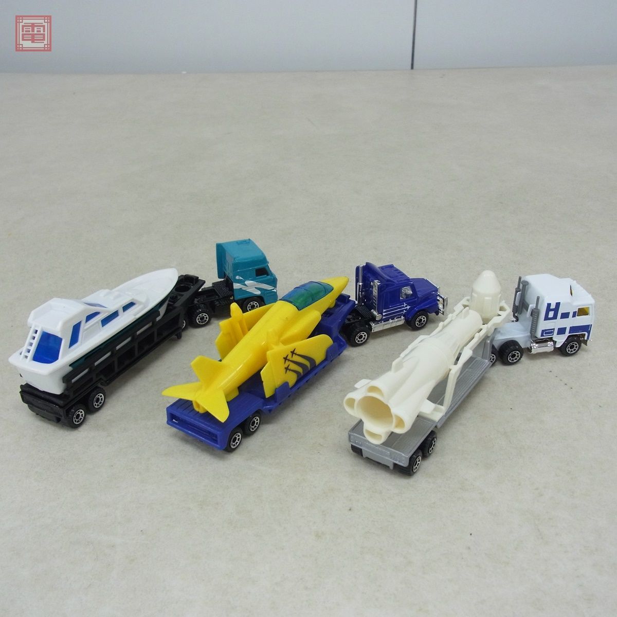 マッチボックス ケロッグ トラック トレーラー/ネスレ スマーティーズ