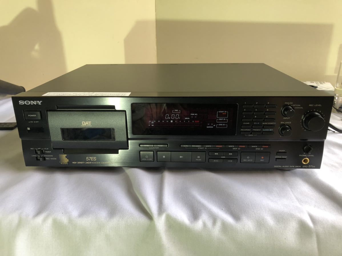 大人気，定番人気 SONY ソニー DATデッキ DTC-59ESJ 動作確認済