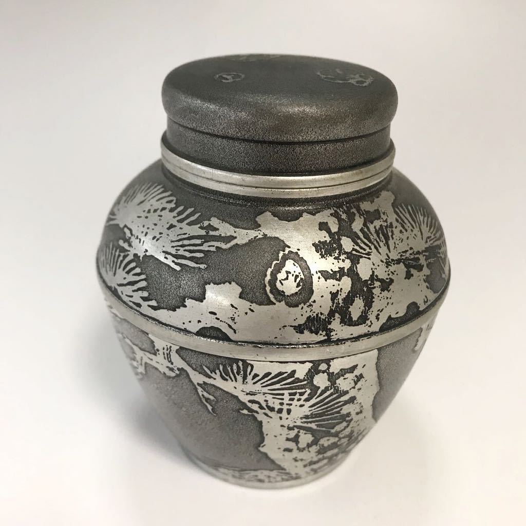 【HOT，爆買い】 茶壷 上錫 錫半 梅 松 模様 茶入 茶道具 茶壺 茶器 煎茶道具 錫 茶心壷 現状 T209(錫製)｜売買されたオークション情報、yahooの商品情報をアーカイブ公開 - オークファン 錫製