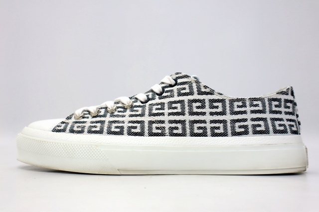 GIVENCHY ジバンシィ 4Gジャガードスニーカー ホワイト 35 【公式通販】