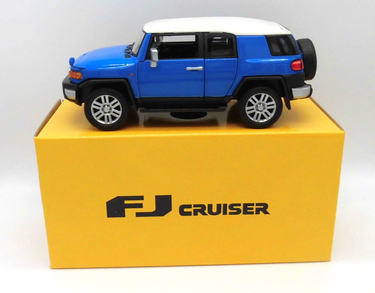 ミニカー TOYOTA FJ CRUISER カラーサンプルミニカー