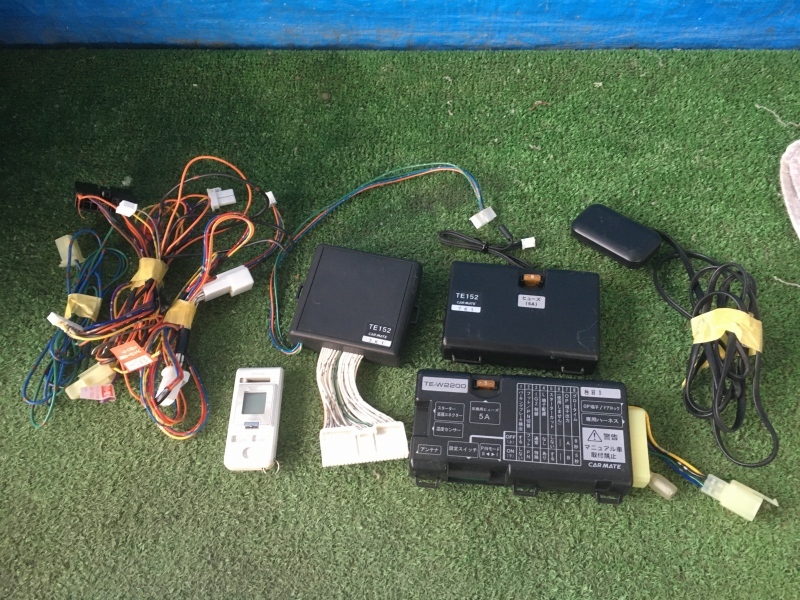 送料520円 CARMATE カーメイト TE-W2200 エンジンスターター TE152