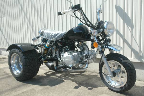 ◎125cc黒色クラッチ無トライク完成車○デフ付モンキー好燃費 中央