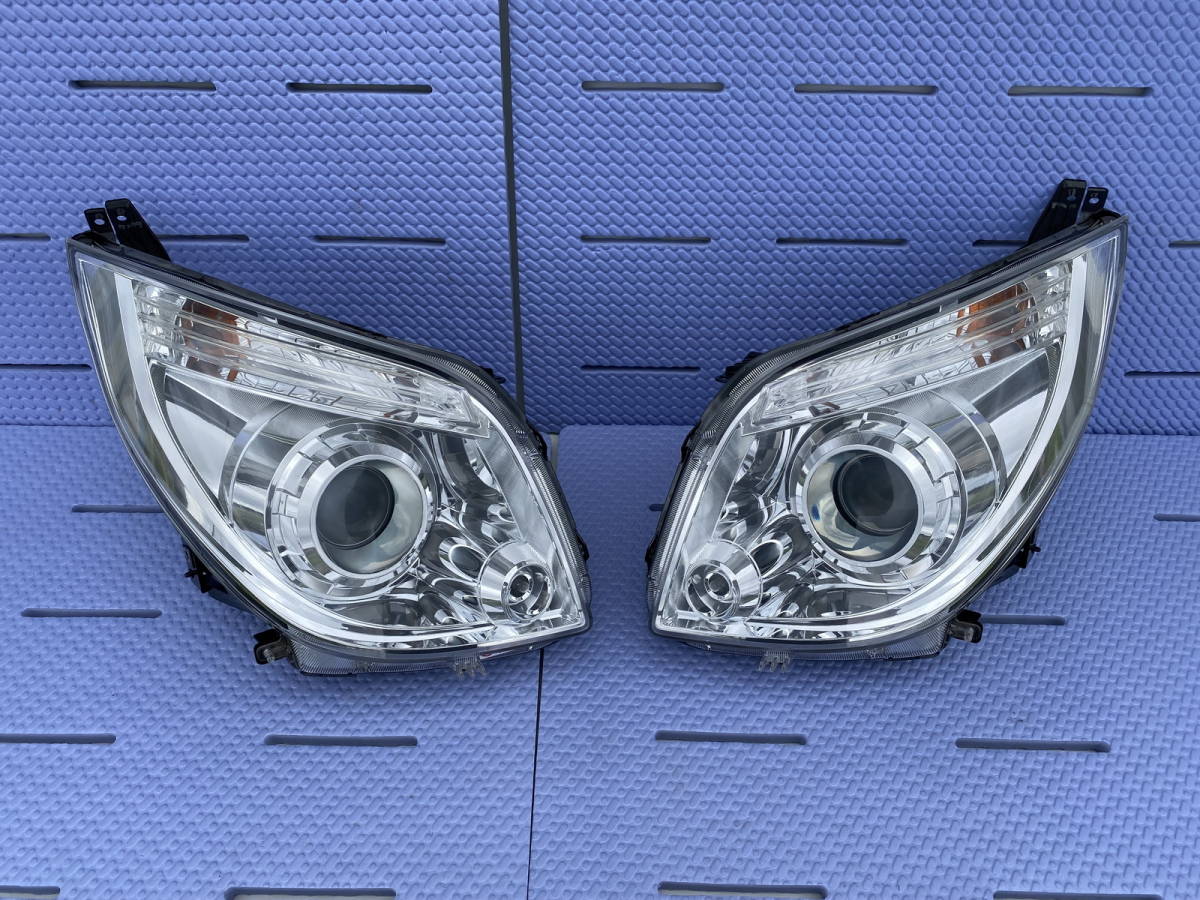 パレット ヘッドライトキセノン HID レベ付 KOITO 100-59175