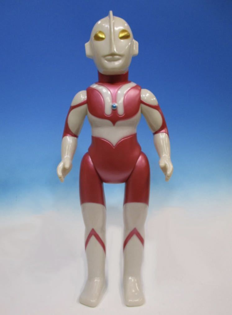ベアモデル 超特大 ソフビ ウルトラマン - パール成形赤ラインVer