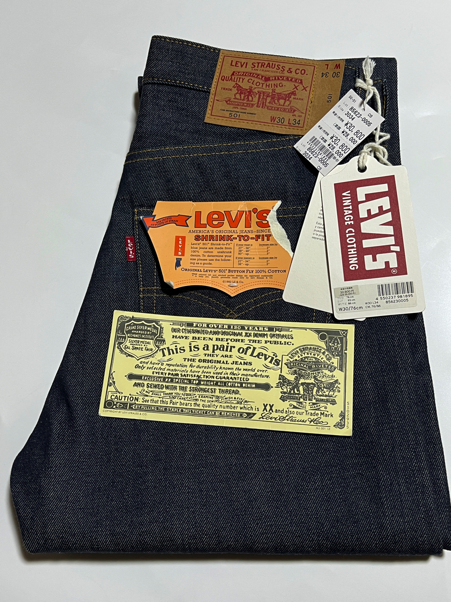 新品未使用 LEVI