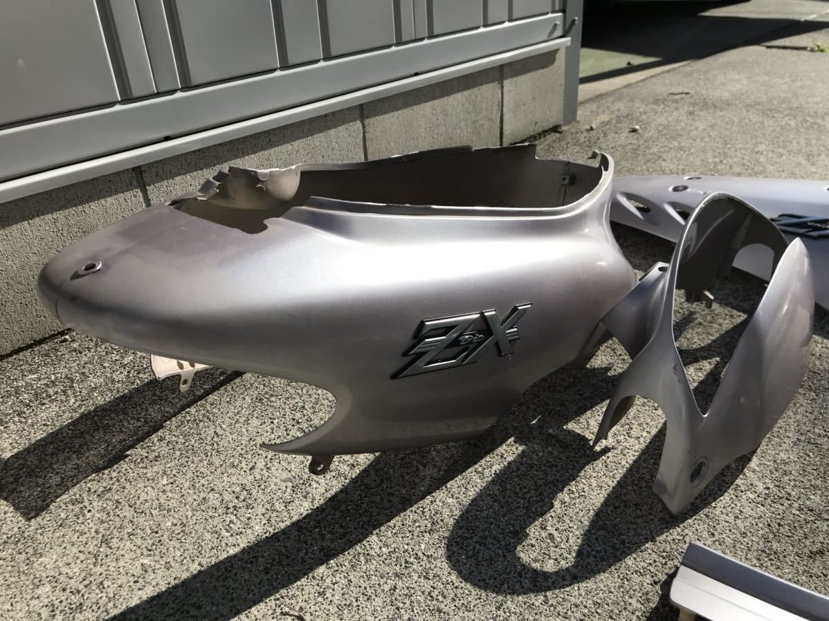 ライブDio ZX(ホンダ) ゴールド・シルバー系・金・銀色の