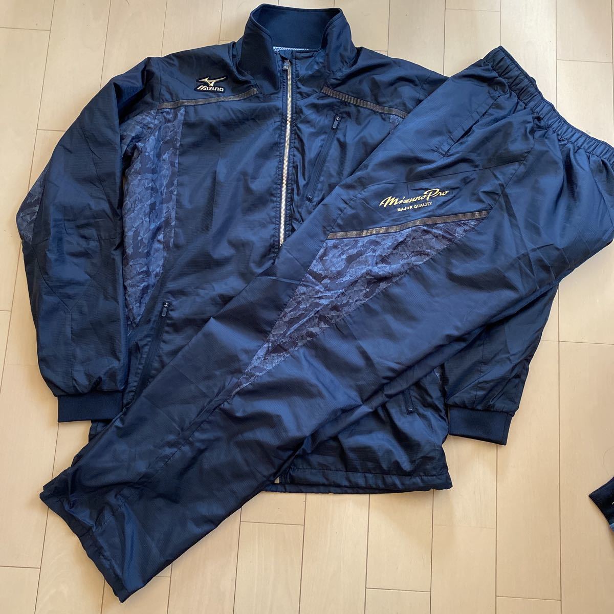 MIZUNOミズノプロ　ウインドブレーカー セットアップ　上XO下O 　ネイビー ミズノプロ ウインドブレーカー XO 上下セット 上下」の人気商品一覧